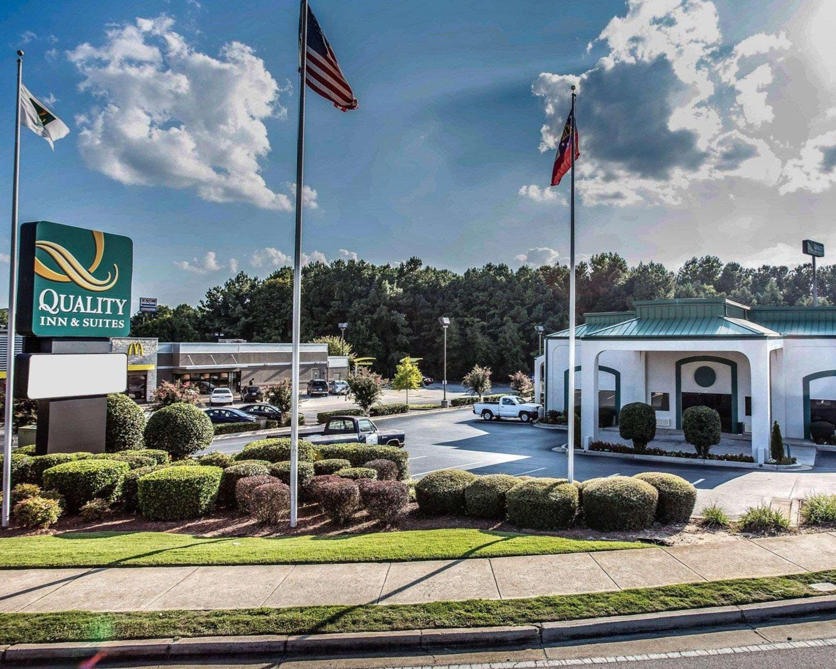 Quality Inn & Suites Stockbridge Atlanta South I-75 Exterior photo